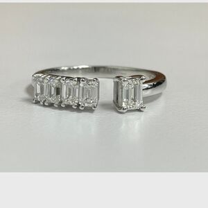 Emerald Cut Diamond Ring